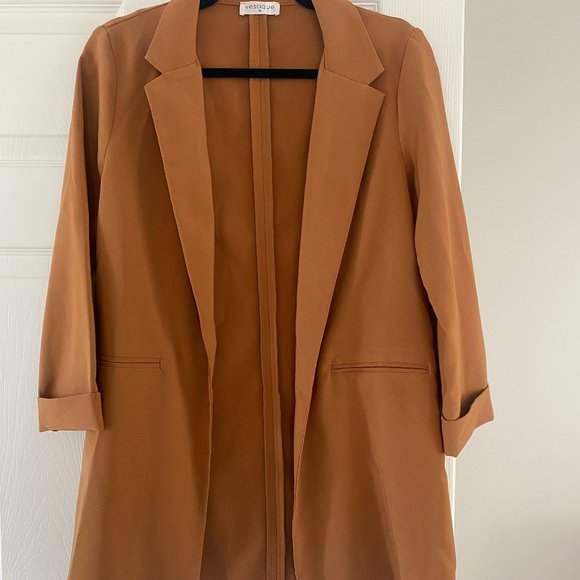 Vestique Camel Blazer. Size M - Picture 1 of 9